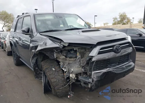 2021 Toyota 4Runner Venture Special Edition from USA, damaged, VIN JTEHU5JR4M5899449